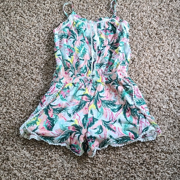 Jessica Simpson Other - 4 for $12 Little girls XL romper